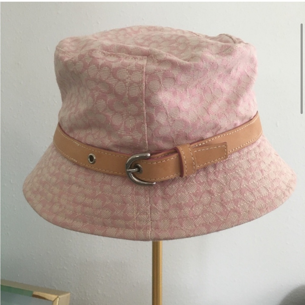 Vintage Signature Coach Bucket Hat